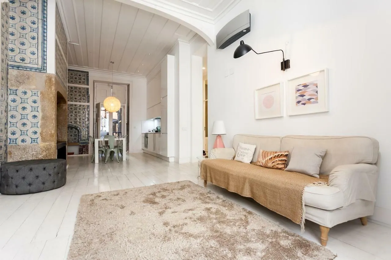 Baixa Tile Blue Two-Bedroom Apartment - By Lu Holidays Lisboa Portugal